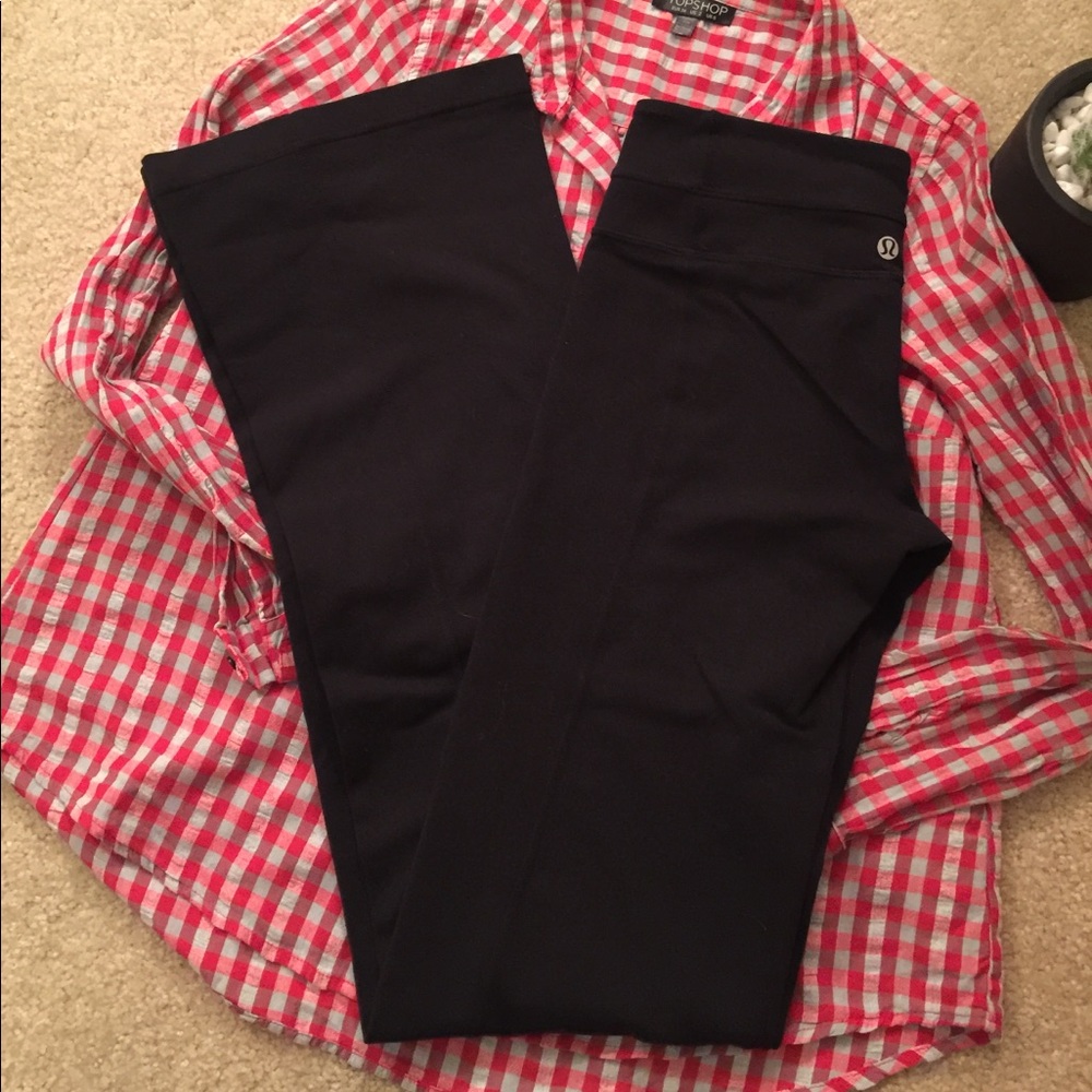 Lululemon Black yoga pant